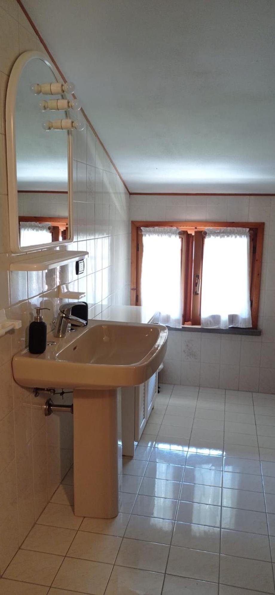 Appartamento Mansarda Montecavolo Esterno foto